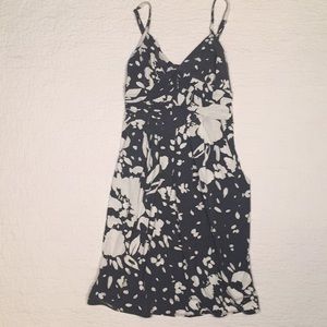 American Eagle - Floral Sundress w/ Great Details